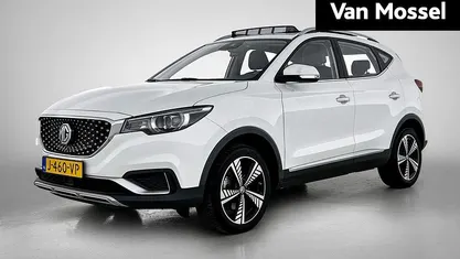 Wit Gebruikt 2020 MG ZS Luxury SUV | € 12.940 (Eerlijke prijs)