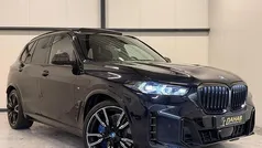 Blauw (metallic) Gebruikt 2023 BMW X5 M Sport SUV | € 89.945 (Eerlijke prijs)