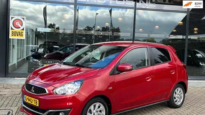 Rood Gebruikt 2019 Mitsubishi Space Star Hatchback | € 7.999 (Goede deal)