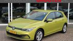 Gebruikt 2020 VW Golf VIII Life Hatchback | € 18.999 (Eerlijke prijs)