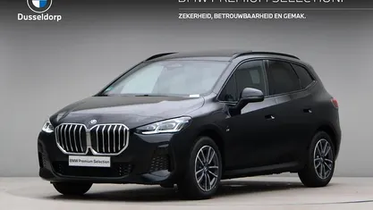 Zwart Gebruikt 2024 BMW 230 M Sport Stationwagen | € 43.950 (Eerlijke prijs)
