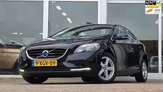 Gebruikt 2014 Volvo V40 Business Edition Stationwagen | € 6.494 (Goede deal)