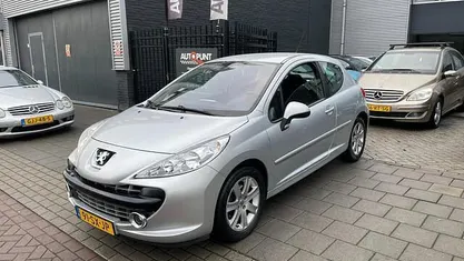 Grijs Occasion 2006 Peugeot 207 Hatchback | € 1.499 (Eerlijke prijs)