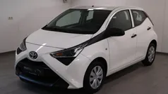 Wit Gebruikt 2019 Toyota Aygo Hatchback | € 10.294 (Eerlijke prijs)