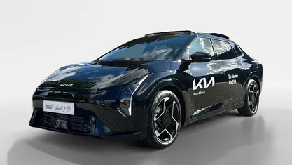 Zwart Occasion 2025 Kia EV4 GT Hatchback | € 46.945 (Eerlijke prijs)