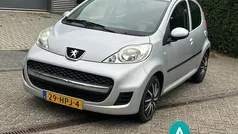 Grijs Gebruikt 2009 Peugeot 107 Hatchback | € 1.750 (Eerlijke prijs)
