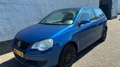 Blauw, metallic lak Gebruikt 2007 VW Polo Hatchback | € 4.450 (Eerlijke prijs)