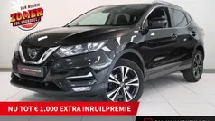 Zwart Gebruikt 2019 Nissan Qashqai N-Connecta SUV | € 19.035 (Eerlijke prijs)