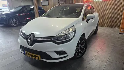 Wit Occasion 2018 Renault Clio IV Bose Edition Hatchback | € 8.390 (Goede deal)