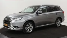 Grijs Gebruikt 2018 Mitsubishi Outlander SUV | € 15.400 (Goede deal)