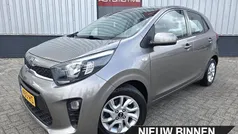 Grijs, metallic lak Gebruikt 2019 Kia Picanto Hatchback | € 10.490 (Eerlijke prijs)