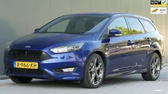 Blauw Gebruikt 2017 Ford Focus ST-Line Stationwagen | € 13.440 (Eerlijke prijs)