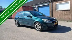 Gebruikt 2004 Opel Astra Hatchback | € 2.249 (Eerlijke prijs)