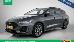 Grijs Gebruikt 2024 Ford Focus ST-Line X Stationwagen | € 24.840 (Eerlijke prijs)