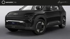 Zwart, metallic lak Nieuw 2025 Kia EV3 3 SUV | € 37.790 (Eerlijke prijs)