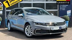 Grijs, metallic lak Gebruikt 2021 VW Passat Business Stationwagen | € 27.950 (Eerlijke prijs)