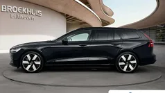 Zwart Gebruikt 2024 Volvo V60 Plus Stationwagen | € 42.895 (Eerlijke prijs)