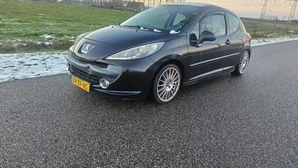 Occasion 2008 Peugeot 207 Hatchback | € 950 (Goede deal)