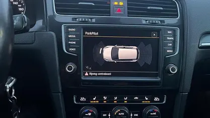 Wit Gebruikt 2015 VW Golf VII GTE Hatchback | € 12.950 (Eerlijke prijs)