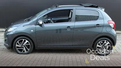 Grijs Occasion 2020 Peugeot 108 Allure Hatchback | € 10.445 (Eerlijke prijs)