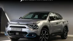 Grijs Gebruikt 2023 Citroën e-C4 Feel Sedan | € 20.795 (Eerlijke prijs)