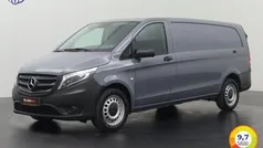 Grijs Gebruikt 2022 Mercedes Vito MPV | € 25.900 (Goede deal)