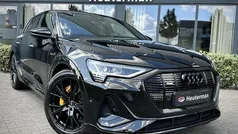 Zwart Gebruikt 2022 Audi e-tron Black Edition SUV | € 38.950 (Eerlijke prijs)