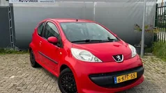Rood Gebruikt 2006 Peugeot 107 Hatchback | € 1.249 (Goede deal)