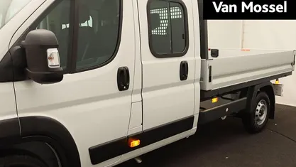 Wit Gebruikt 2024 Opel Movano S Van | € 32.686 (Eerlijke prijs)