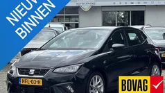 Zwart Gebruikt 2023 Seat Ibiza CONNECT Hatchback | € 19.999 (Eerlijke prijs)