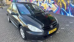 Gebruikt 2001 Peugeot 307 Hatchback | € 995 (Eerlijke prijs)