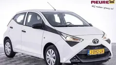Wit Gebruikt 2020 Toyota Aygo Hatchback | € 9.490 (Goede deal)
