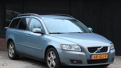 Blauw Gebruikt 2007 Volvo V50 Stationwagen | € 3.950 (Goede deal)