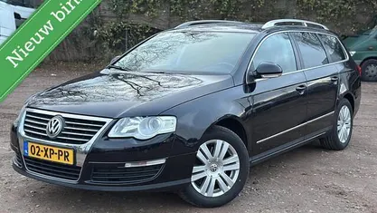 Zwart Gebruikt 2007 VW Passat Highline Stationwagen | € 2.399 (Eerlijke prijs)
