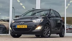 Zwart Gebruikt 2015 Hyundai i20 GO! Hatchback | € 6.344 (Eerlijke prijs)