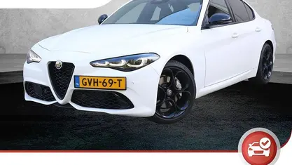 Wit Occasion 2024 Alfa Romeo Giulia Sprint Sedan | € 59.825 (Eerlijke prijs)