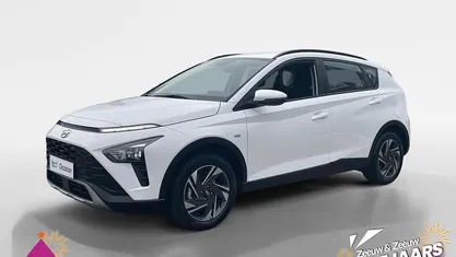 Atlas white (saw) Gebruikt 2024 Hyundai Bayon Comfort SUV | € 22.430 (Eerlijke prijs)