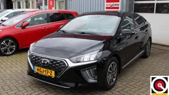 Zwart Gebruikt 2020 Hyundai Ioniq Premium Sedan | € 18.700 (Eerlijke prijs)