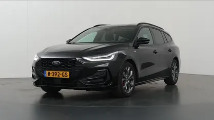 Gebruikt 2022 Ford Focus ST-Line Stationwagen | € 19.730 (Eerlijke prijs)