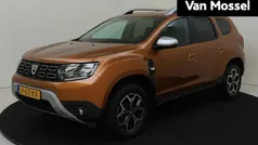 Oranje Gebruikt 2020 Dacia Duster Prestige SUV | € 16.635 (Eerlijke prijs)