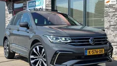 Grijs, metallic lak Gebruikt 2021 VW Tiguan R-line SUV | € 36.945 (Eerlijke prijs)