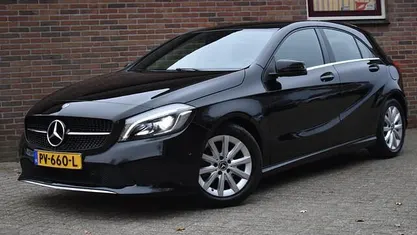 Gebruikt 2017 Mercedes A180 Business Hatchback | € 12.949 (Eerlijke prijs)