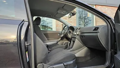 Zwart Gebruikt 2011 VW Polo Highline Hatchback | € 4.750 (Goede deal)