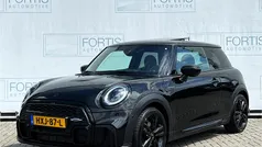 Gebruikt 2022 Mini John Cooper Works Hatchback | € 32.800 (Eerlijke prijs)