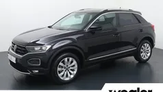 Zwart Gebruikt 2021 VW T-Roc Sportline SUV | € 26.440 (Eerlijke prijs)