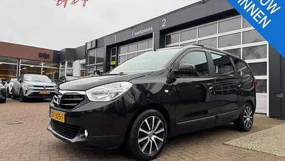 Gebruikt 2015 Dacia Lodgy MPV | € 7.390 (Super prijs)
