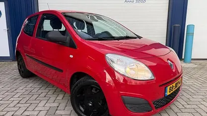 Occasion 2009 Renault Twingo Authentique Hatchback | € 2.345 (Eerlijke prijs)