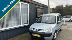 Grijs (metallic) Gebruikt 2003 Peugeot Partner Van | € 2.450 (Eerlijke prijs)