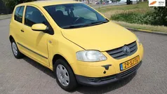 Geel Gebruikt 2006 VW Fox Trendline Hatchback | € 950 (Goede deal)
