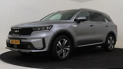 Grijs Gebruikt 2023 Kia Sorento SUV | € 47.925 (Eerlijke prijs)